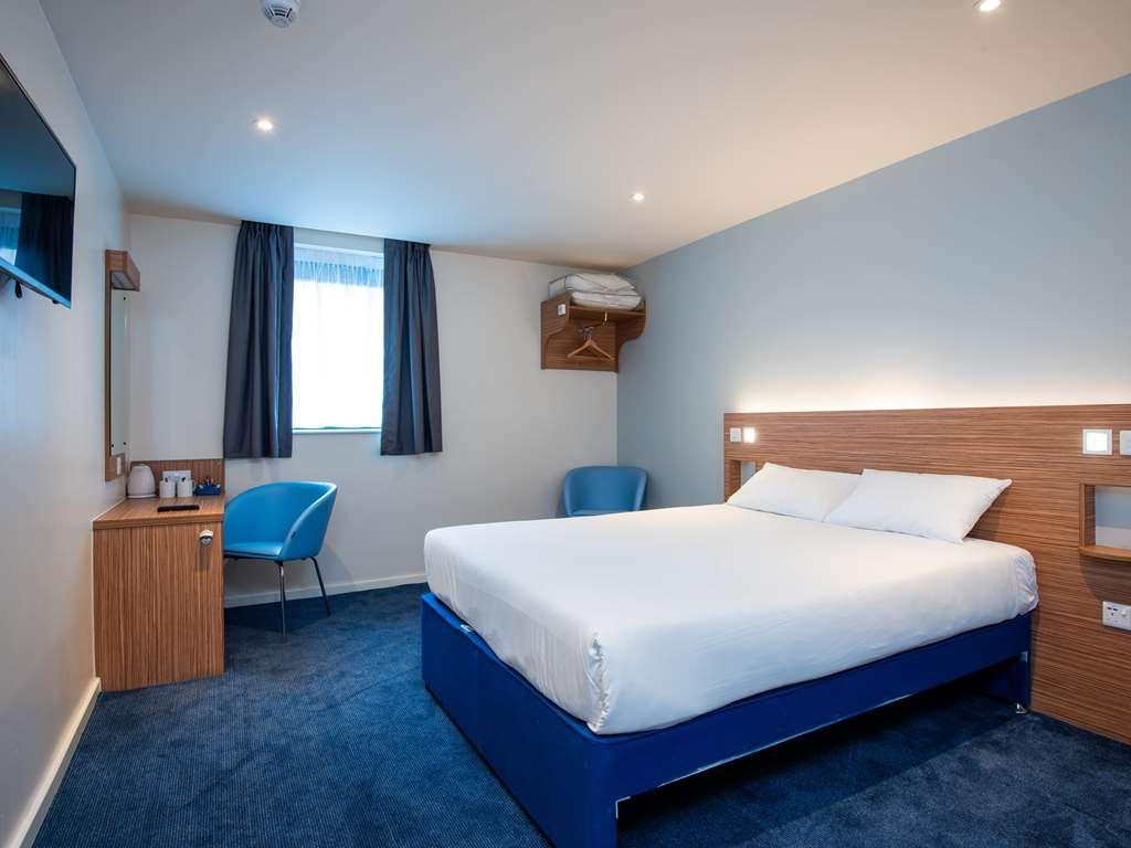 Ibis Budget London Bromley Room photo