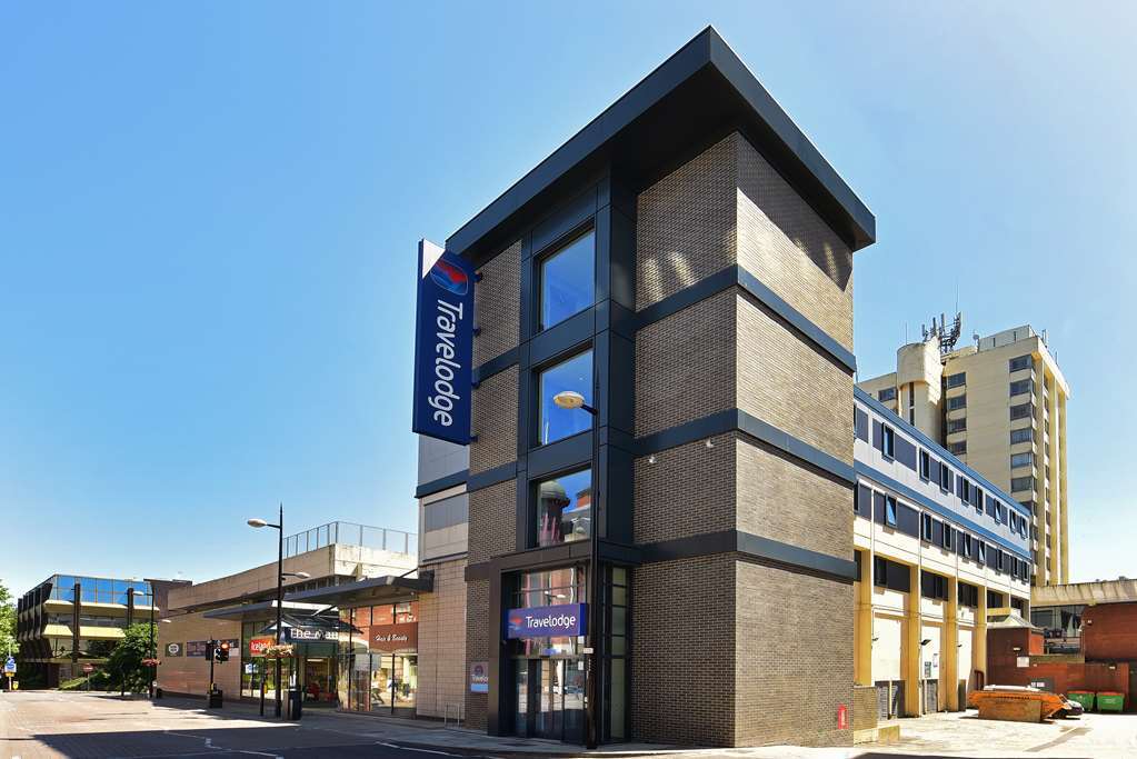 Ibis Budget London Bromley Exterior photo