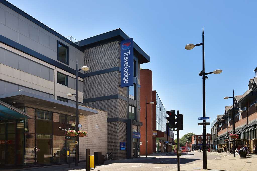 Ibis Budget London Bromley Exterior photo